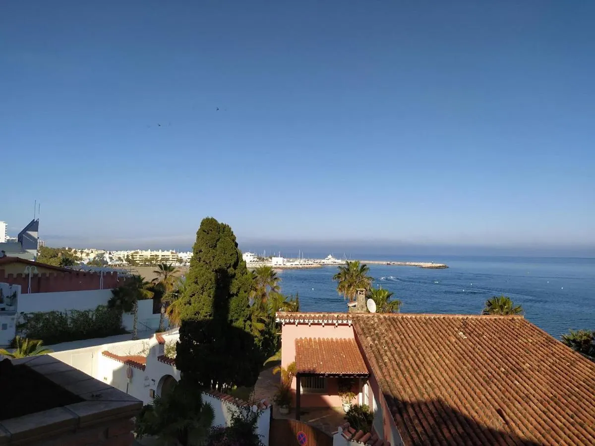 Bonito Apartamento Al Lado De La Playa Con Vistas Al Mar Benalmadena 0*,  Spain