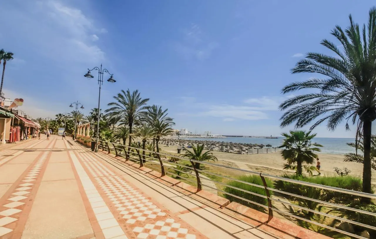Bonito Apartamento Al Lado De La Playa Con Vistas Al Mar Benalmadena Apartment