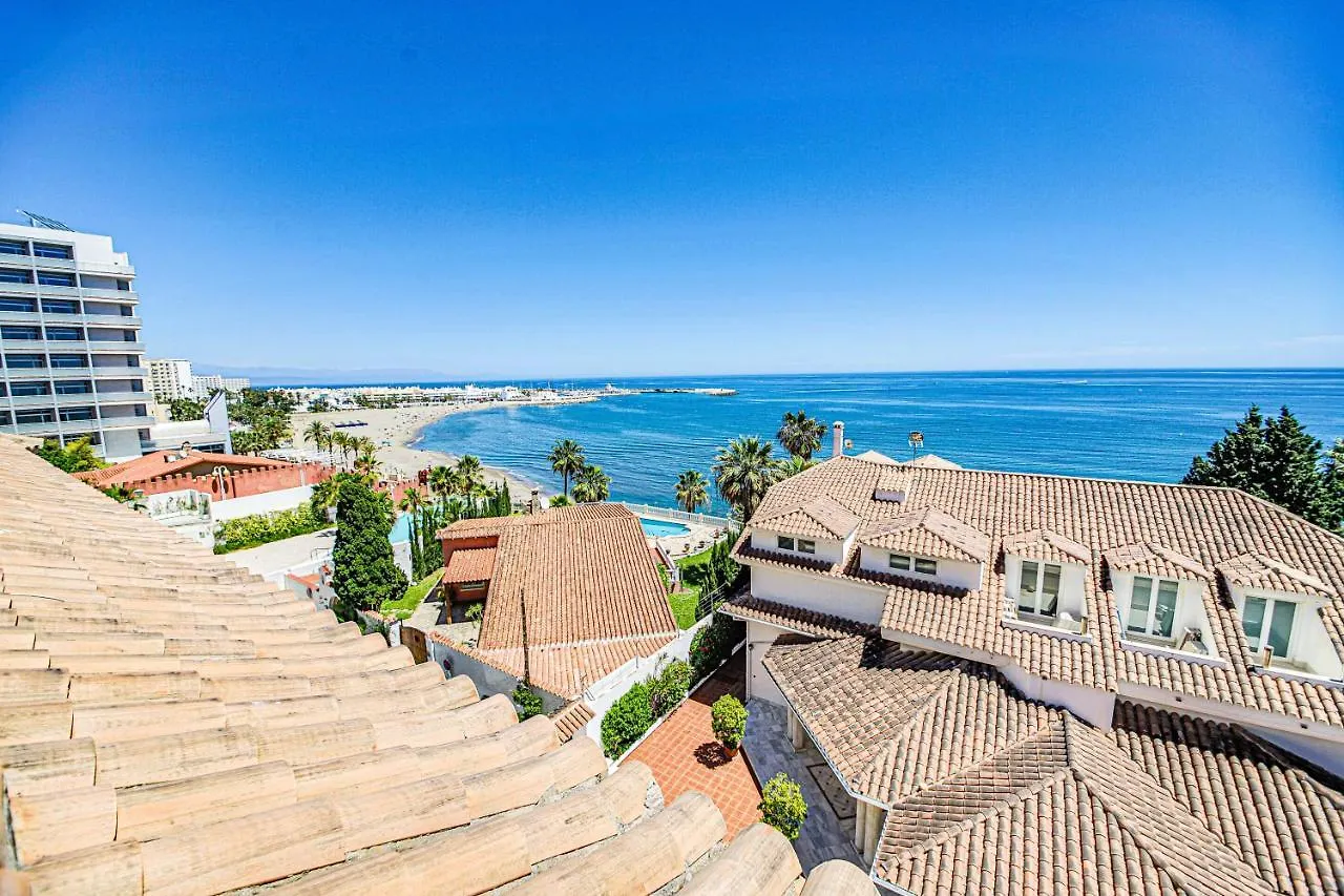 Bonito Apartamento Al Lado De La Playa Con Vistas Al Mar Benalmadena Spain