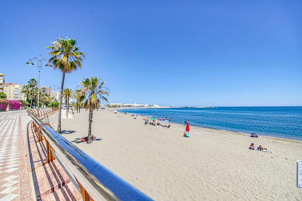 Bonito Apartamento Al Lado De La Playa Con Vistas Al Mar Benalmadena 0*,  Spain