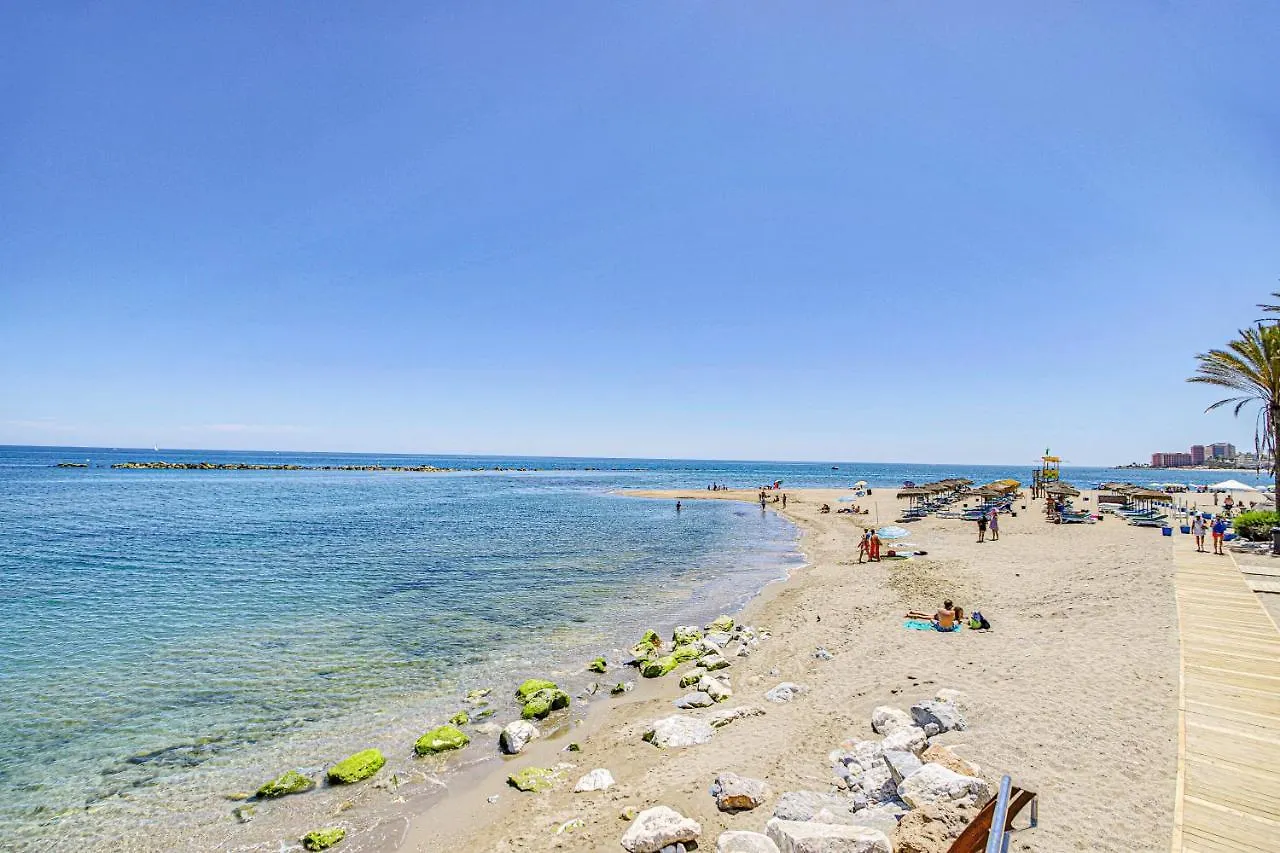 Bonito Apartamento Al Lado De La Playa Con Vistas Al Mar Benalmadena