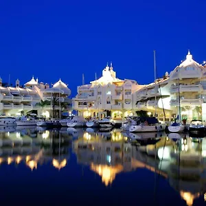 One Palm View 2-bdr - A Step From The Ocean! Apartment