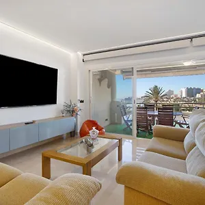 Luxury In Puerto Marina Apartment